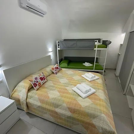 Sea Paradise Apartment